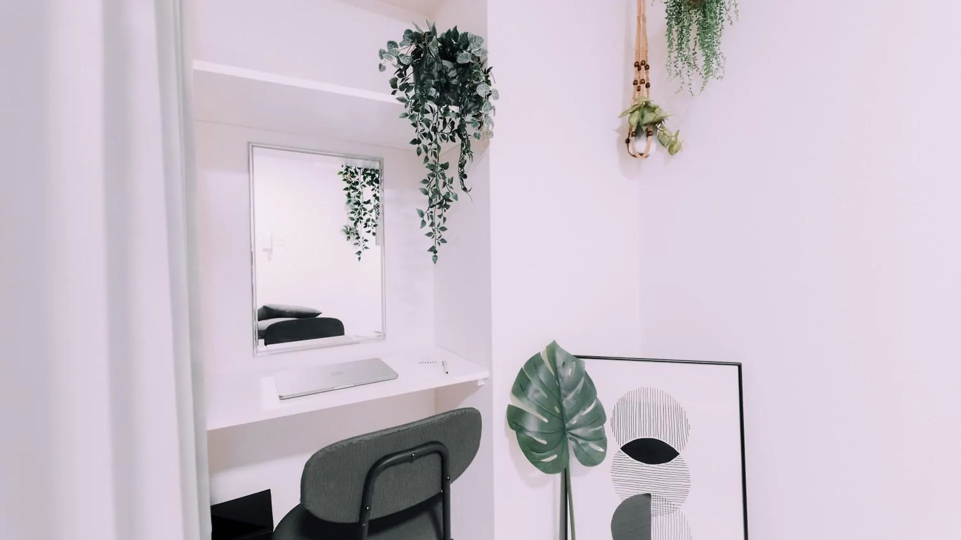 Minimalist Loft Namba Compact Studio With A 24-Hour Gym Ma603 大阪市 0*,  日本